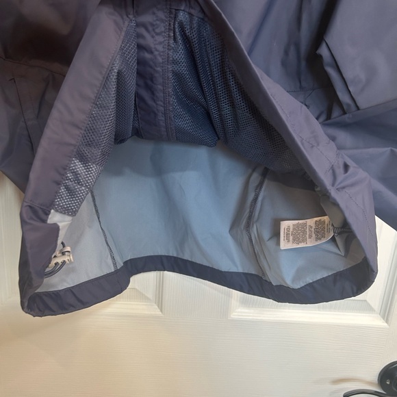 Columbian Windbreaker - Picture 11 of 16